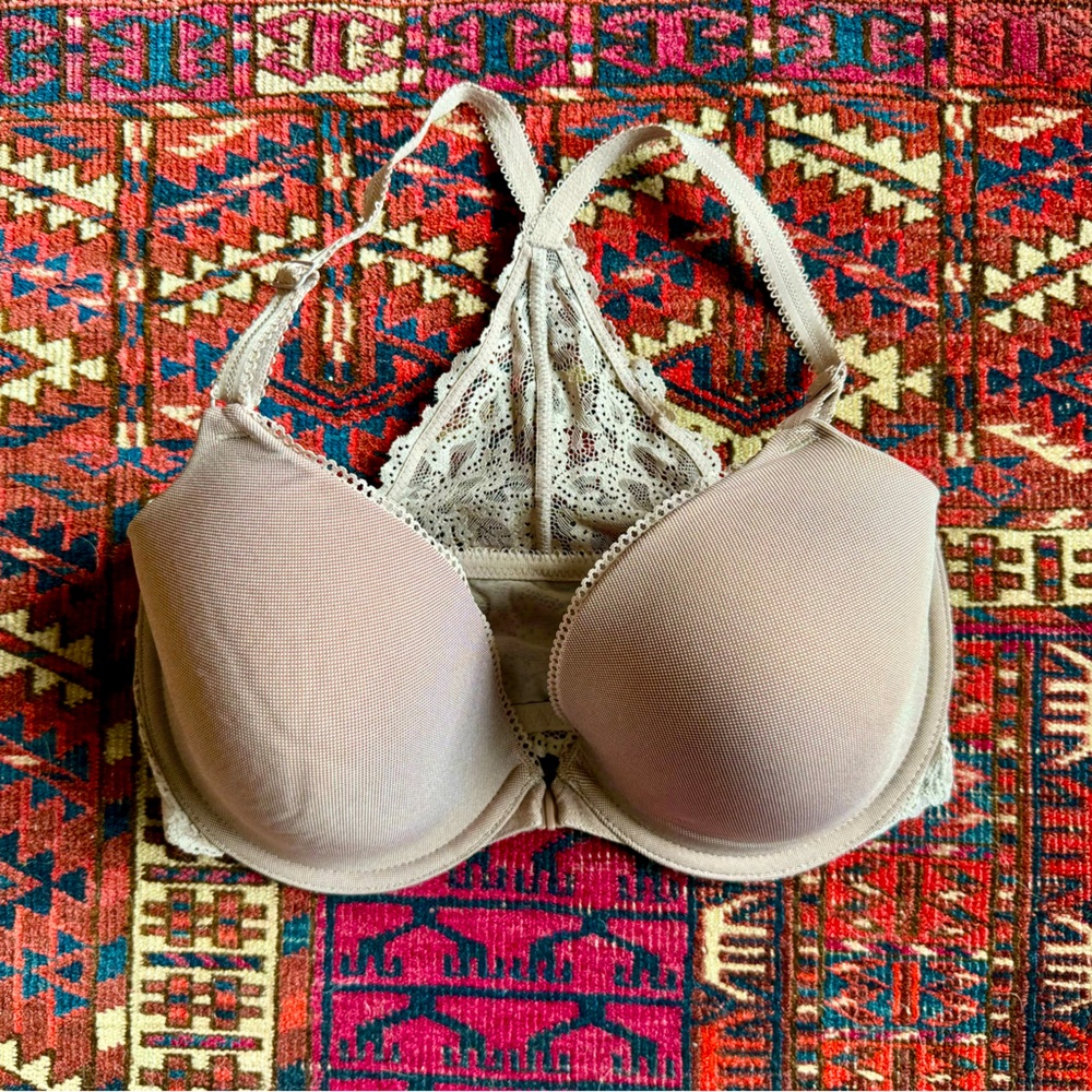 b.tempted 34DDD Lace racer back bra